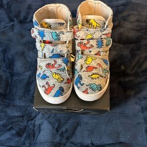 Fab kids dinosaur sneakers